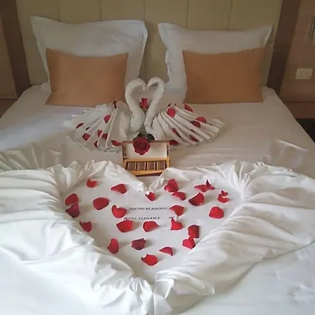 Elegance Hotel